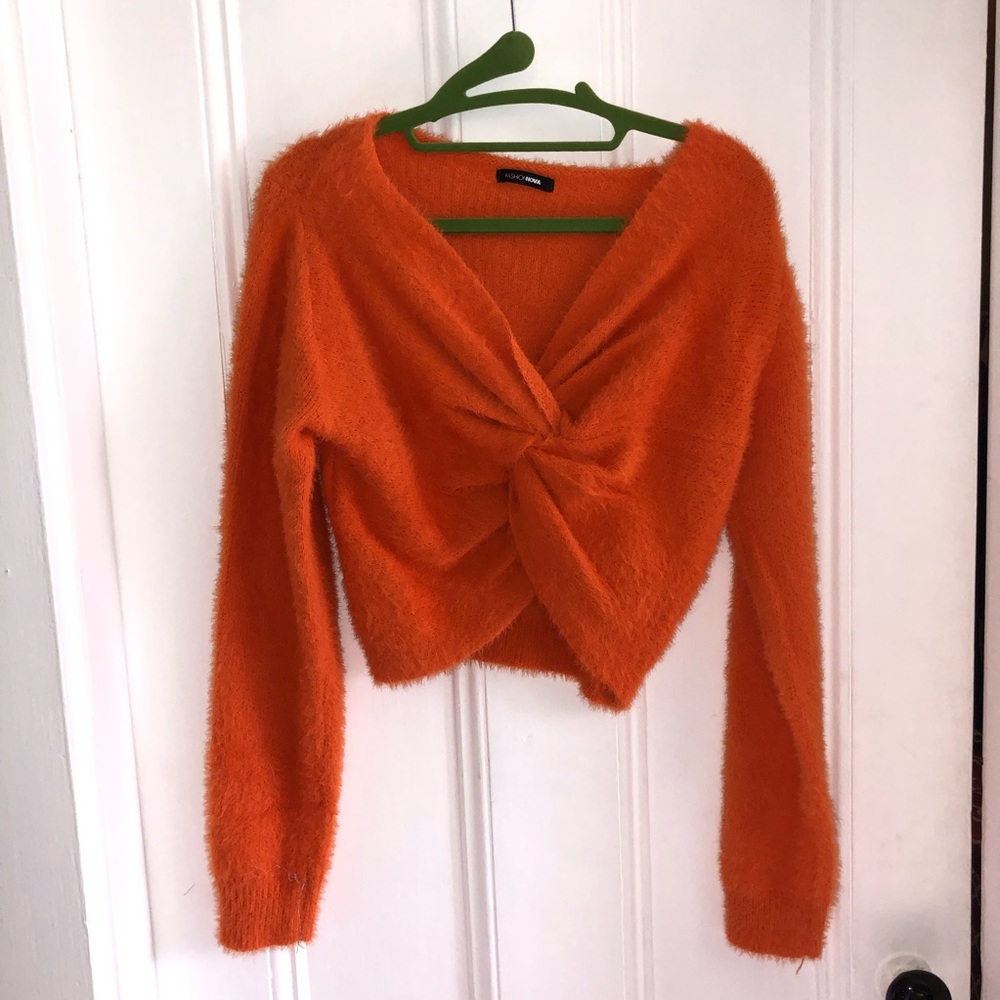 Fashion Nova fuzzy sweater twist front crop top!